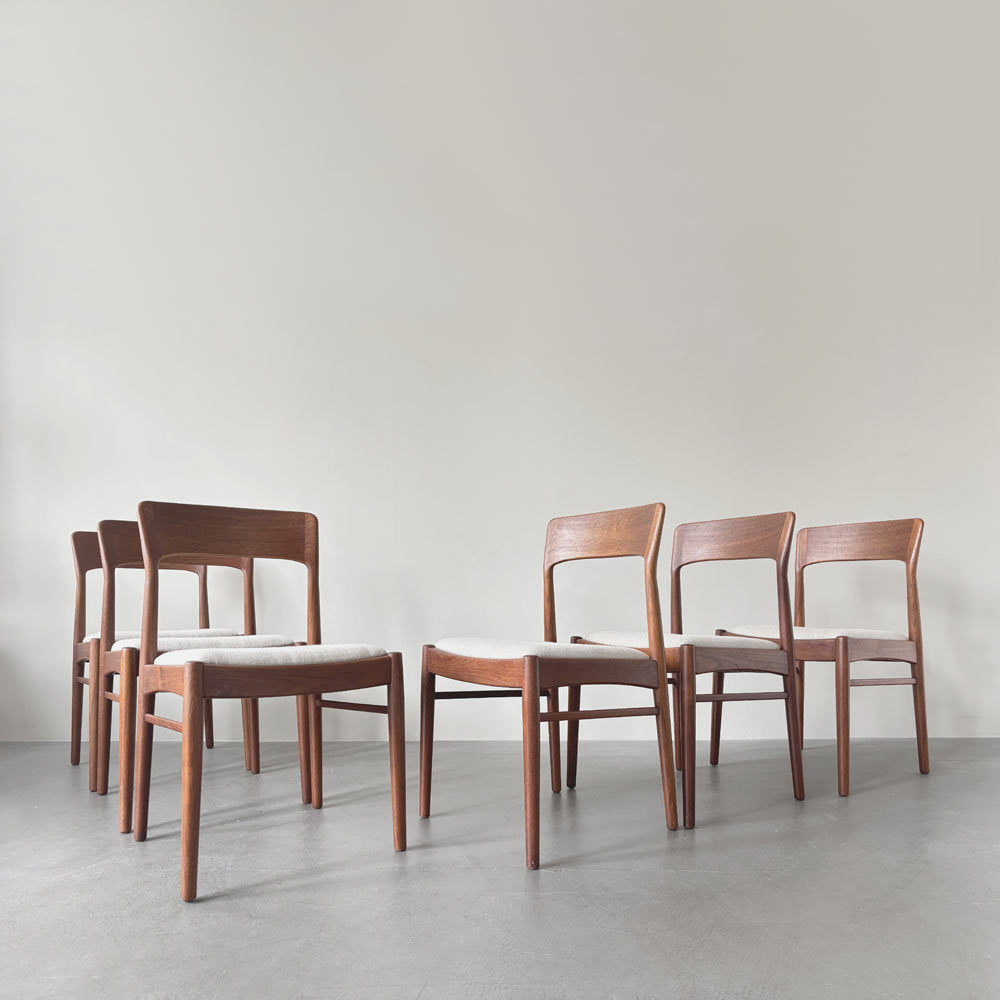 Stühle Kjærnulf Korup, Teak