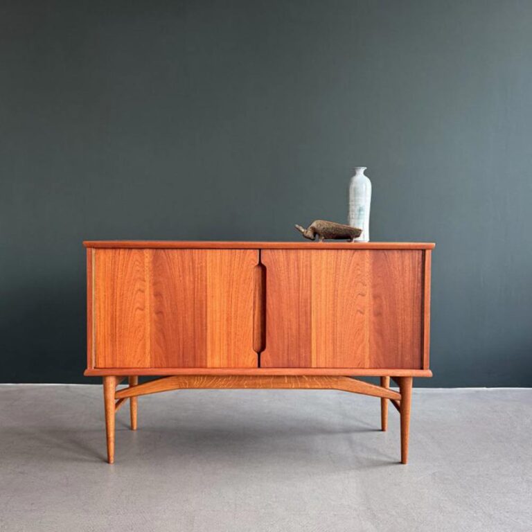 Kleines Teak Sideboard, Dänemark