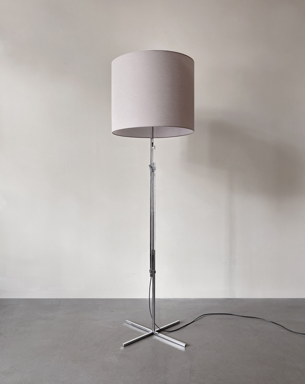 Stehlampe Kaiser Leuchten